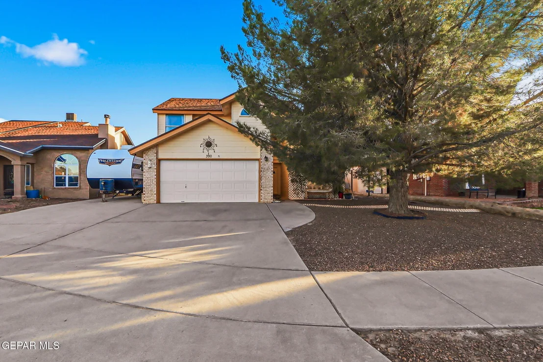 Photo of 390 BRILL Circle