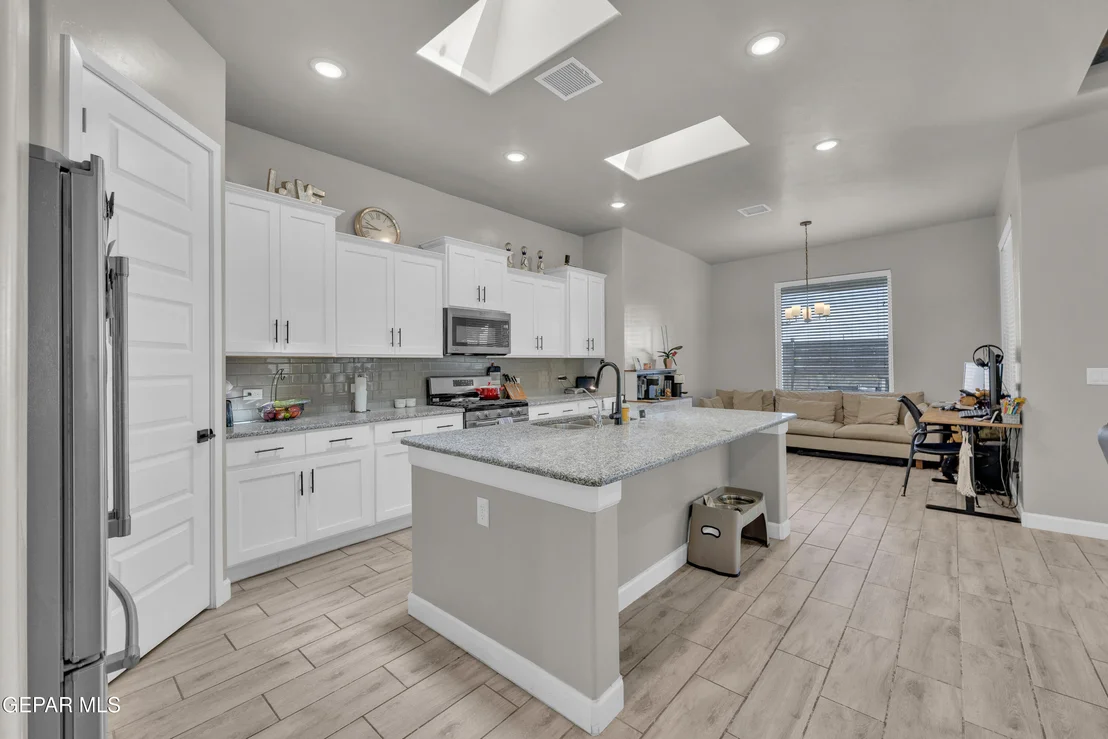 Photo of 13428 EMERALD ROSE Court