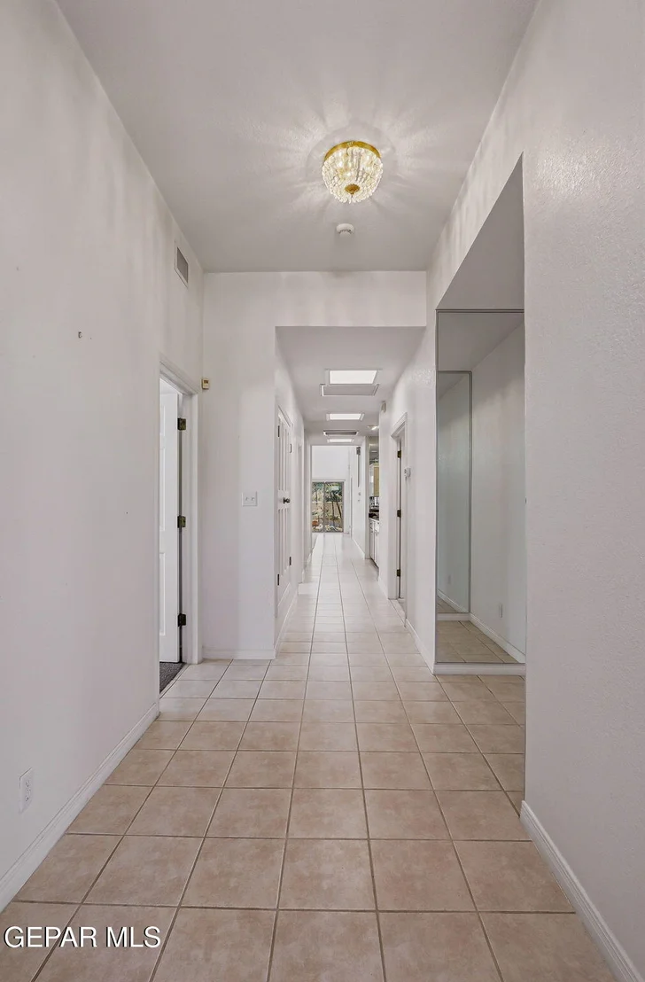 Photo of 1038 LOS JARDINES Circle