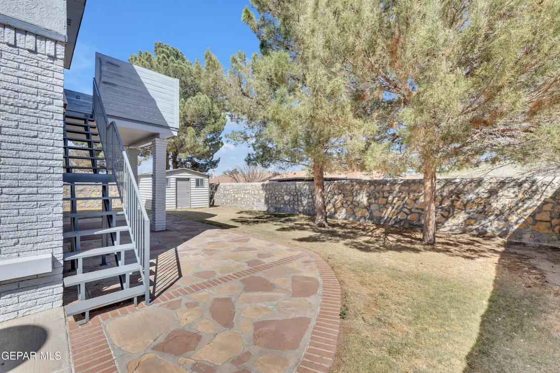 Photo of 11417 Tom Ulozas Drive
