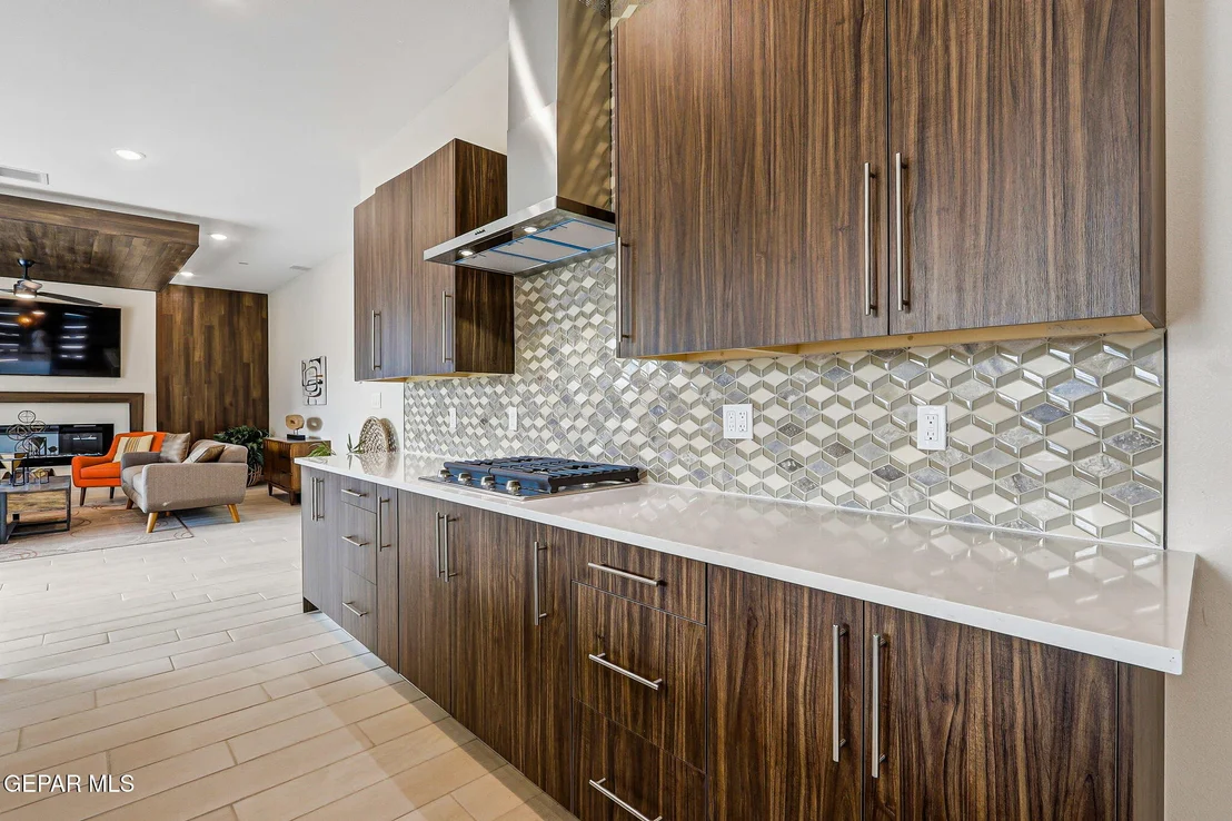 Photo of 980 WILLOW RIVER Drive
