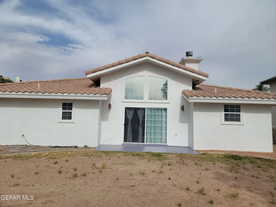 Photo of 1305 TRAIL RIDGE Drive