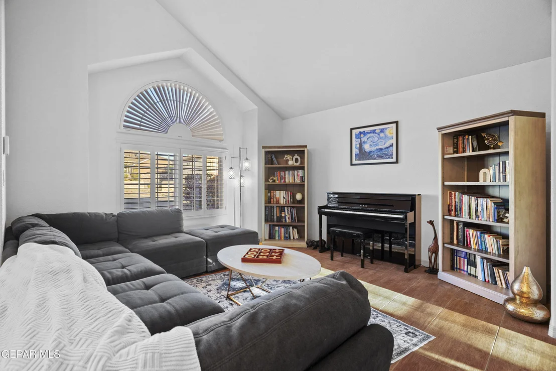 Photo of 1533 Cimarron Ridge Drive
