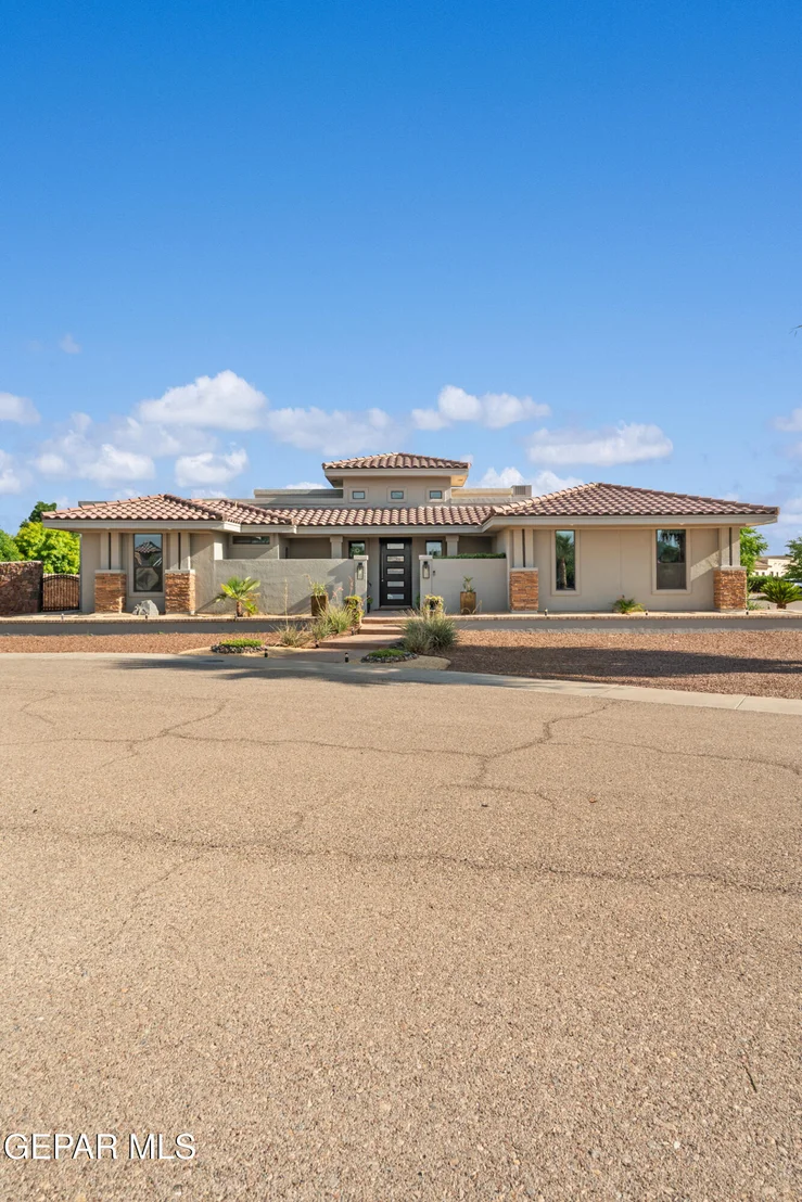 Photo of 5910 ARBOL Place