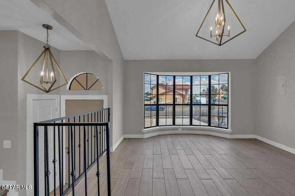 Photo of 1761 onizuka Drive