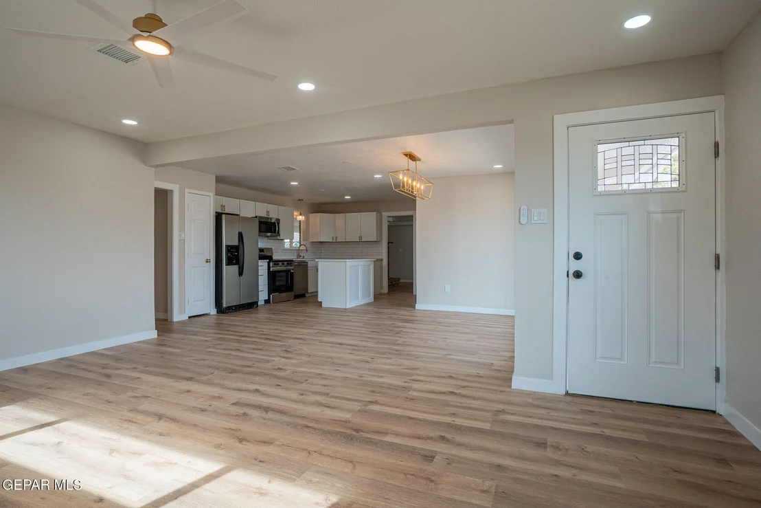 Photo of 3203 Shetland Road