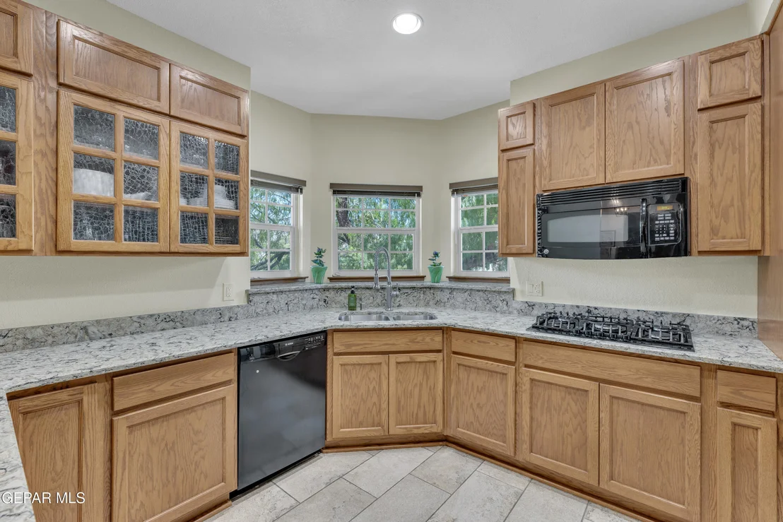 Photo of 7016 TOLUCA Drive