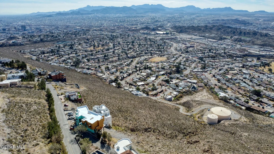 Photo of 11 APACHE CREST Drive