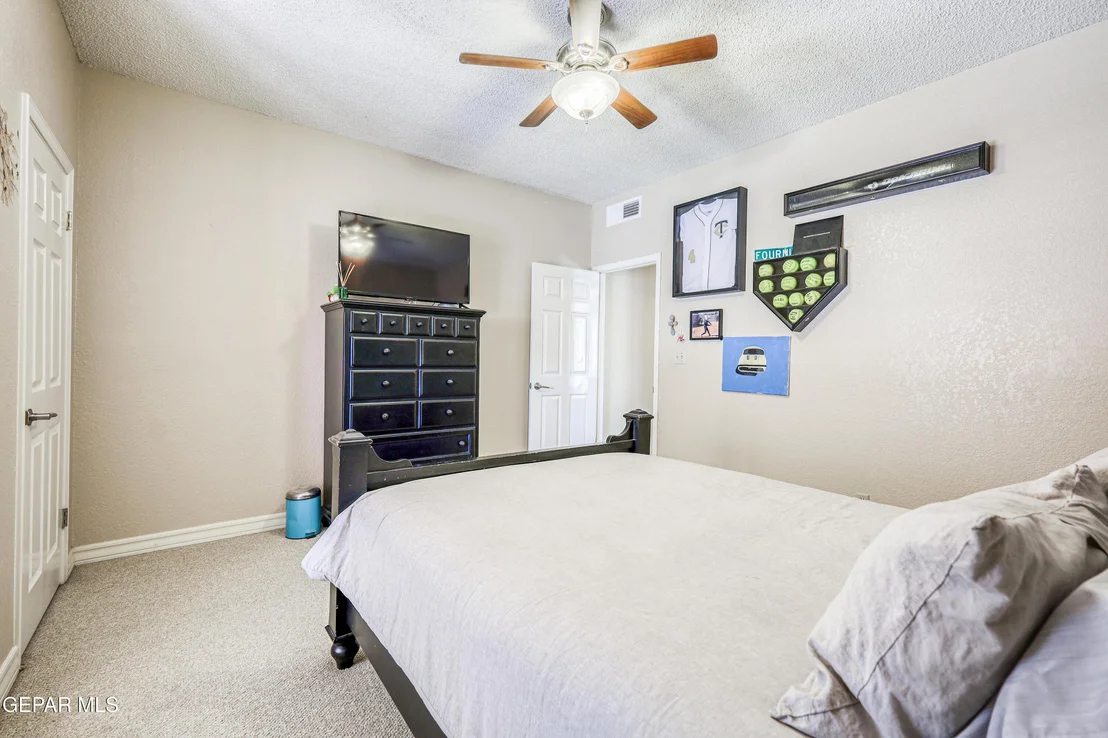 Photo of 7225 Rochester Drive