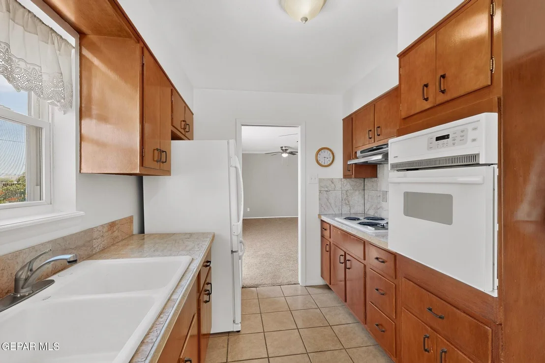 Photo of 6747 FIESTA Drive