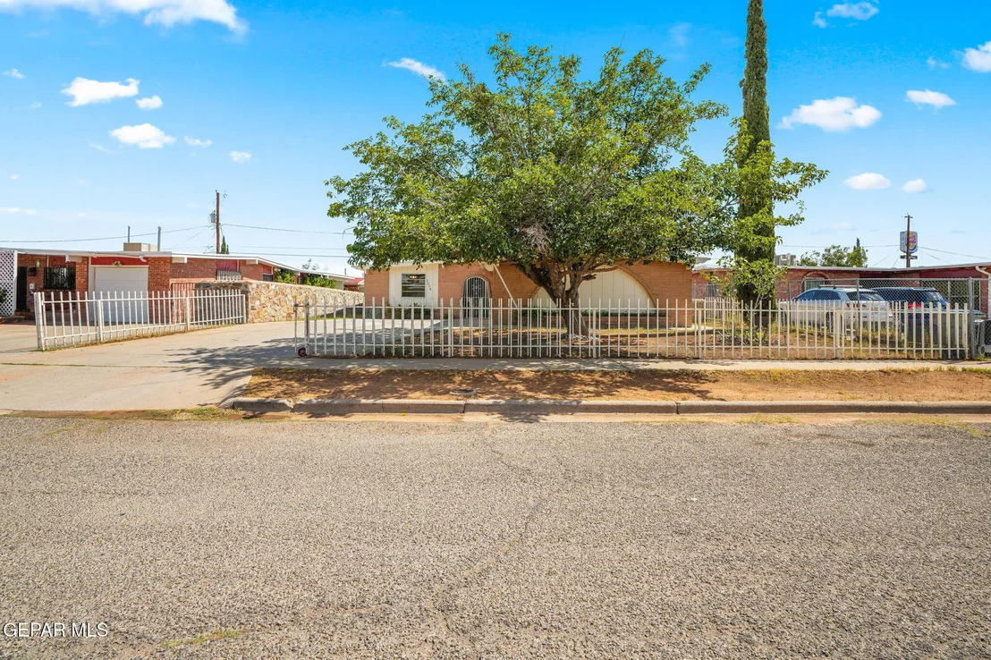 Photo of 5116 Anchorage Avenue