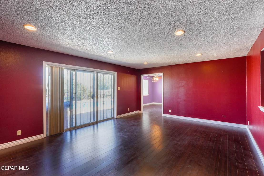 Photo of 8706 Marble Drive