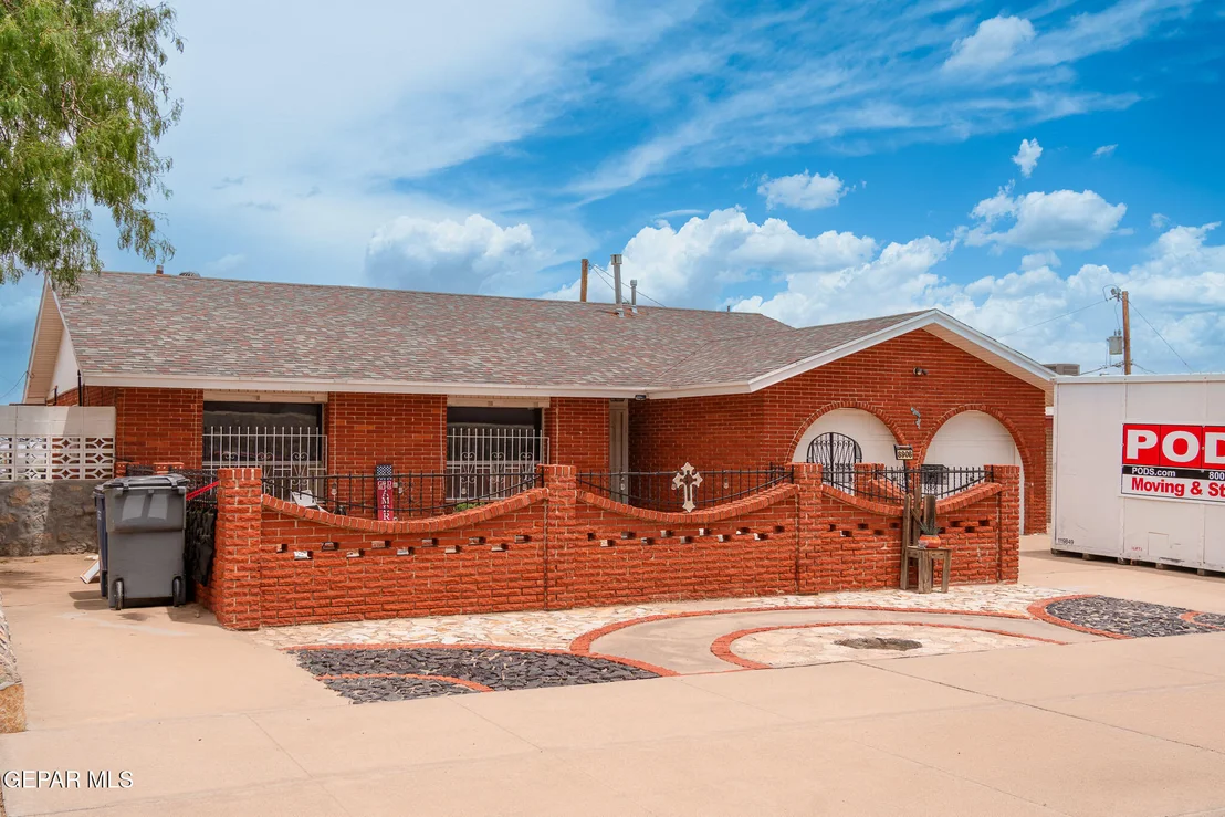 Photo of 8908 ECHO Street