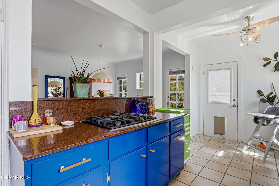 Photo of 700 E BALTIMORE Drive