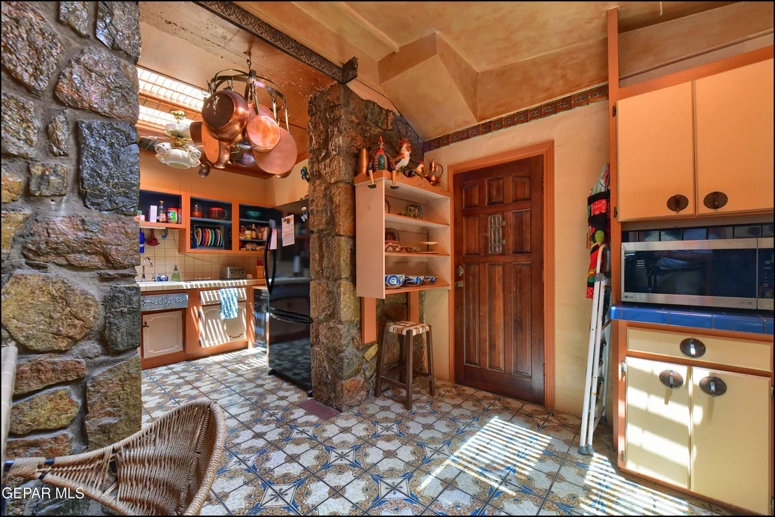 Photo of 4204 EMORY Road