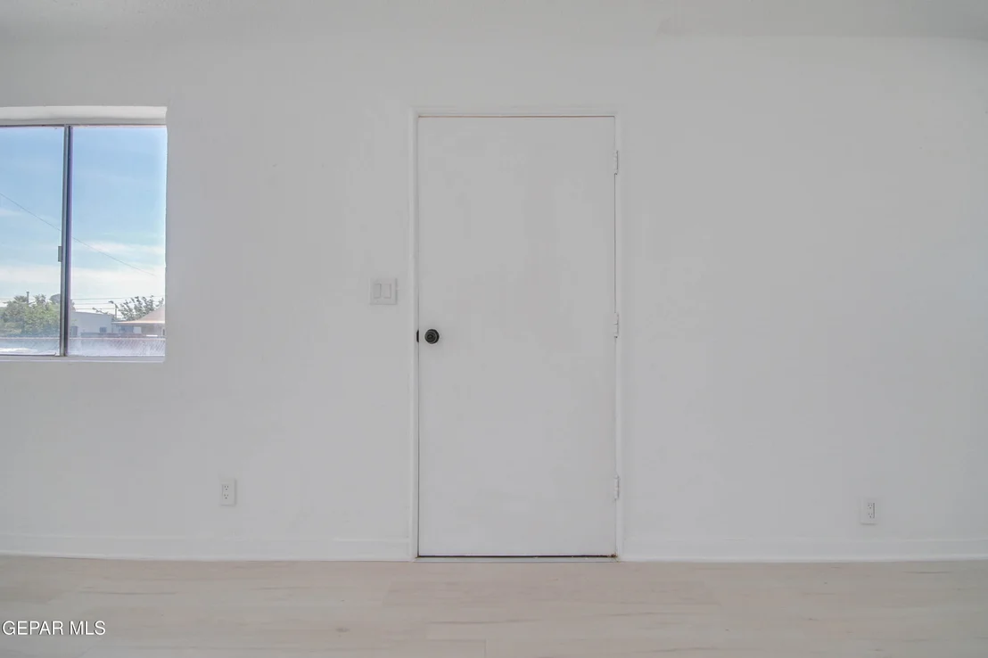 Photo of 8165 JOSEPHINE Circle