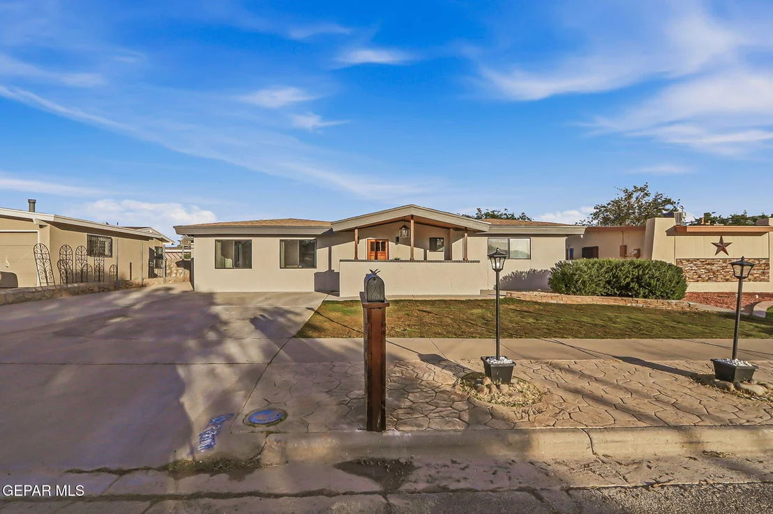 Photo of 2348 SEA SIDE Drive