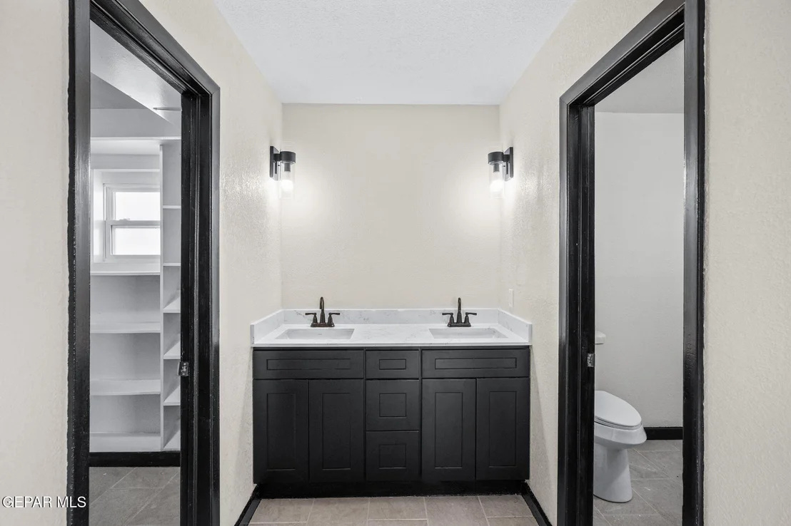 Photo of 5221 Timberwolf Drive