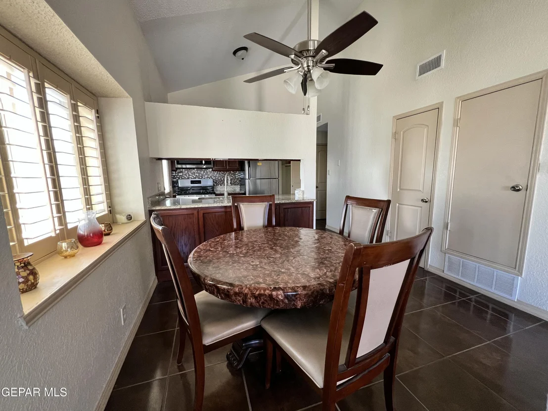 Photo of 9957 HONEY LOCUST Lane