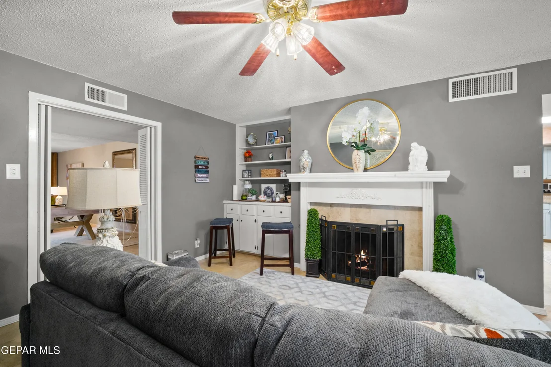 Photo of 8820 DIRK Court