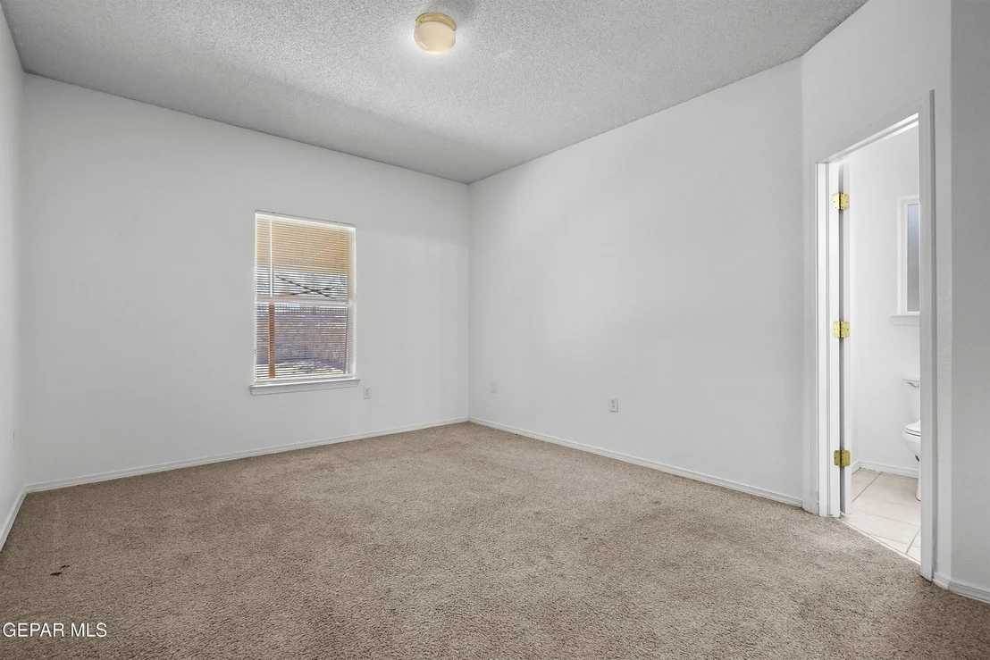 Photo of 11736 JIM WEBB Drive