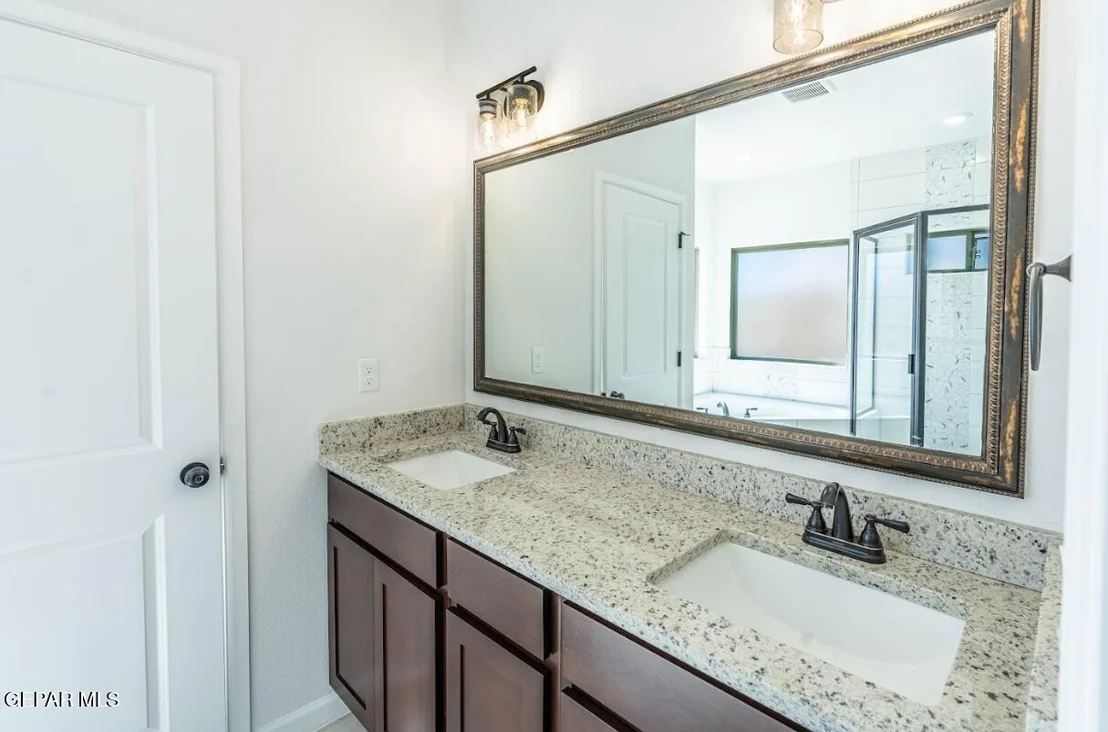 Photo of 7536 Enchanted Point Drive