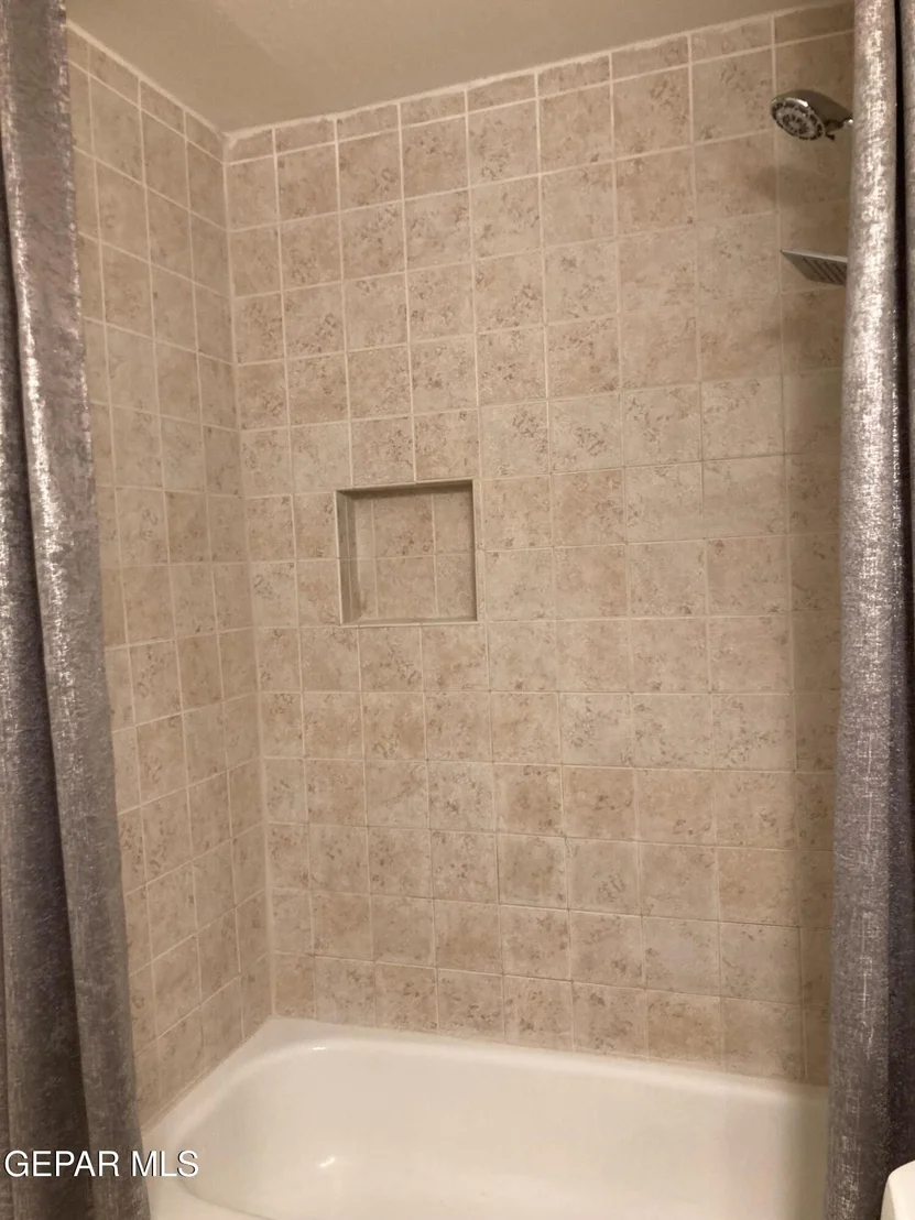 Photo of 11555 MEADOWBROOK Drive