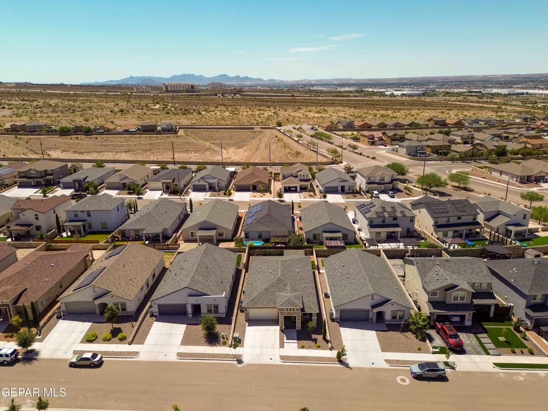 Photo of 7328 Glacier Drive