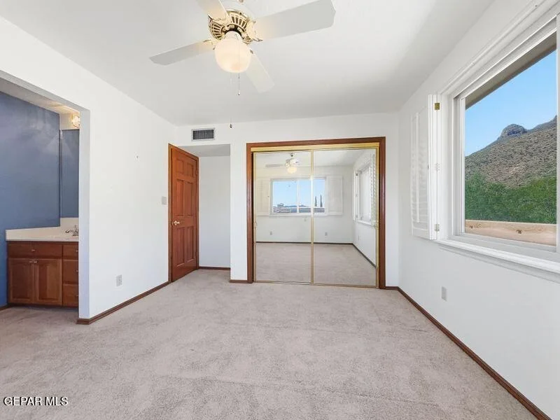 Photo of 1092 THUNDERBIRD Drive