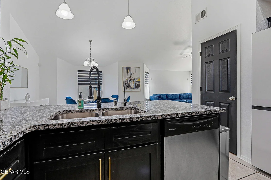 Photo of 7133 RED MAN Drive