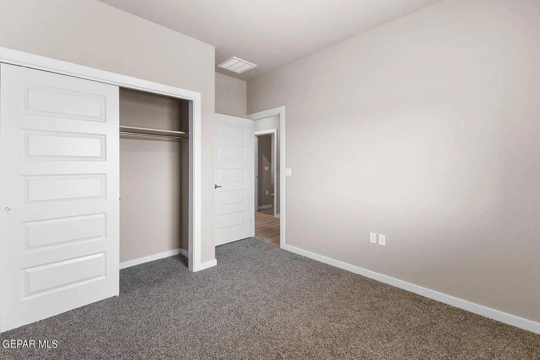 Photo of 15261 Composition Avenue