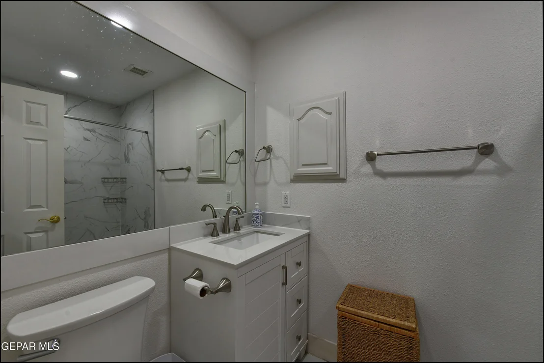 Photo of 4490 SHADOW WILLOW Drive