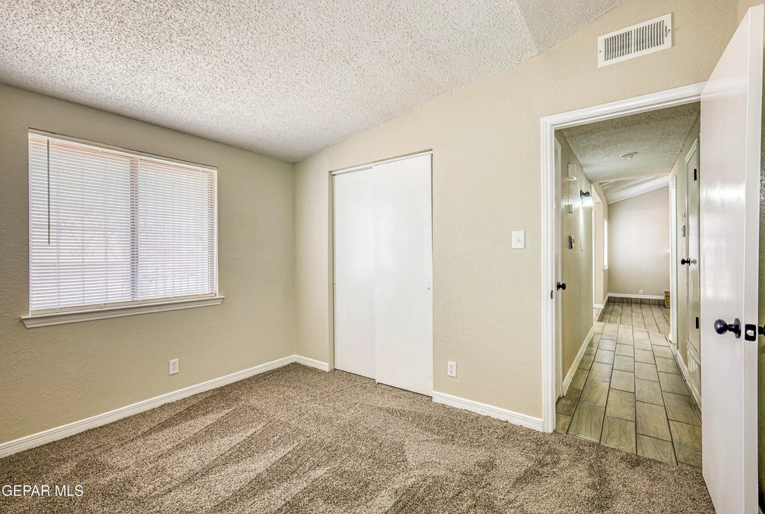 Photo of 4883 Maureen Circle