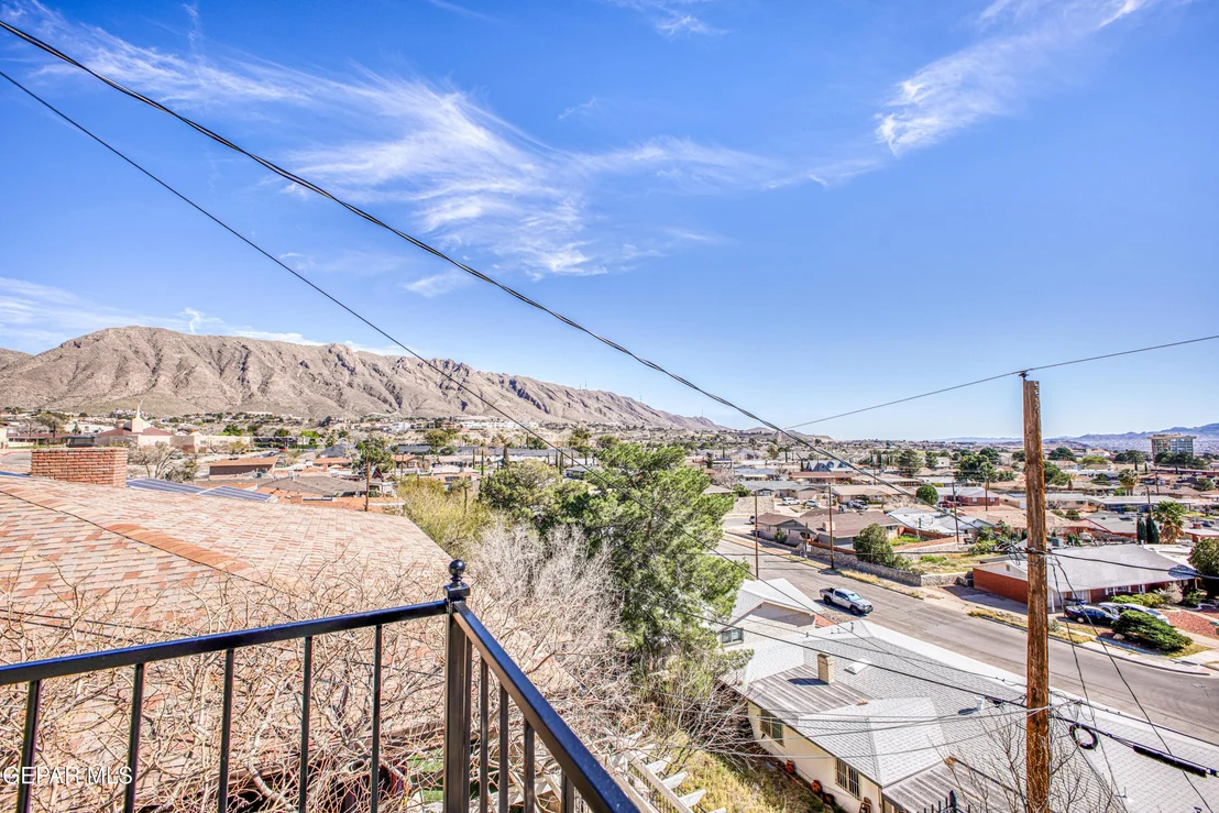 Photo of 6253 WESTWIND Drive