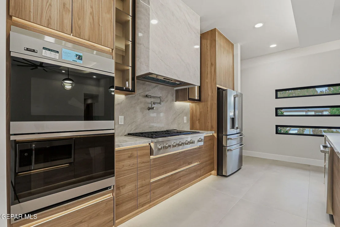 Photo of 6405 CADENCE RIVER Drive