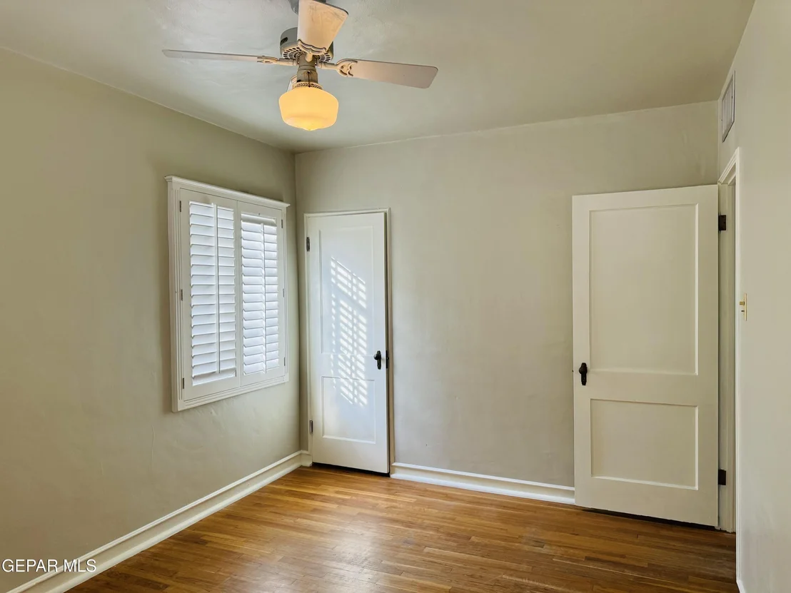 Photo of 4785 CUMBERLAND Circle