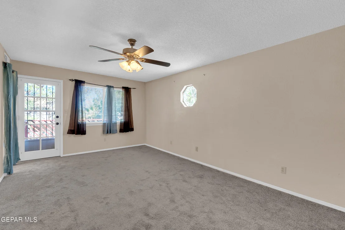 Photo of 12085 Autumn Gate Drive