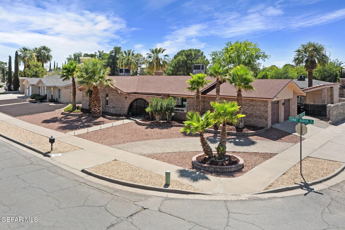Photo of 1739 TOMMY AARON Drive