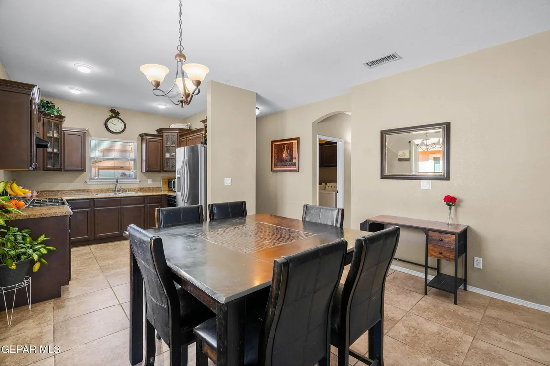 Photo of 3281 GARDEN POINT Drive