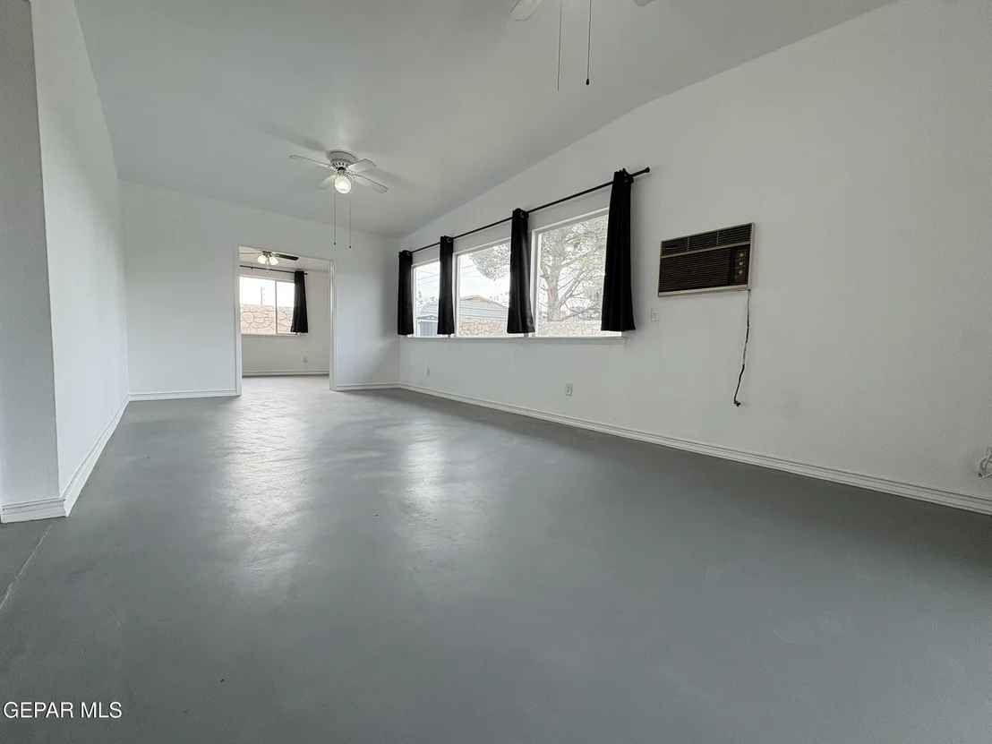Photo of 10316 ASHWOOD Drive