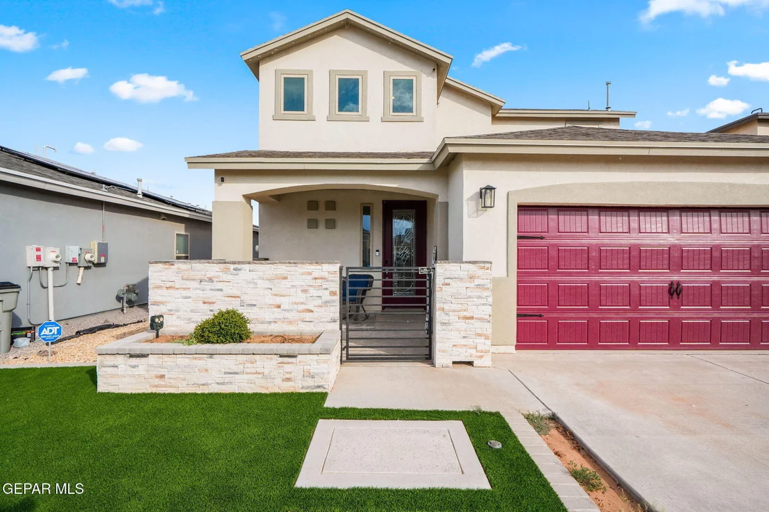 Photo of 5464 Stonehill Drive