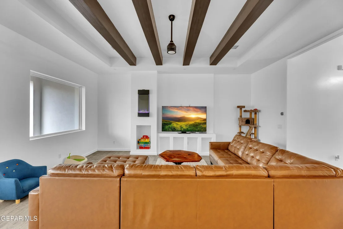 Photo of 7423 SIDEWINDER BEND Drive