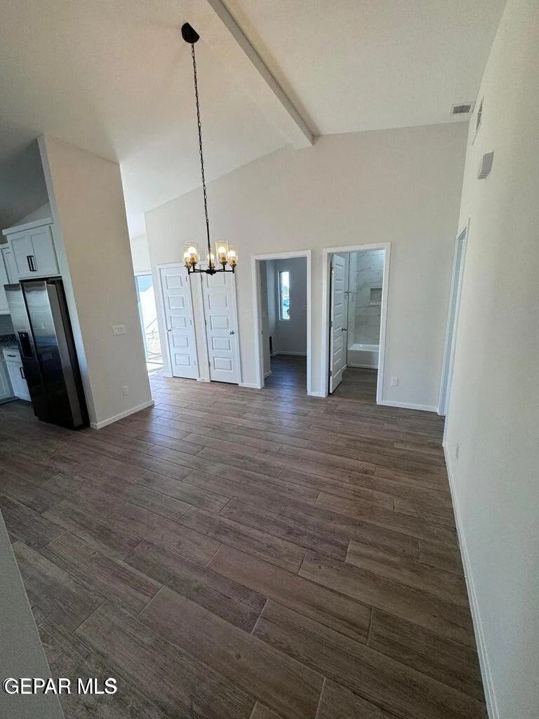 Photo of 975 Barbara Ave Avenue