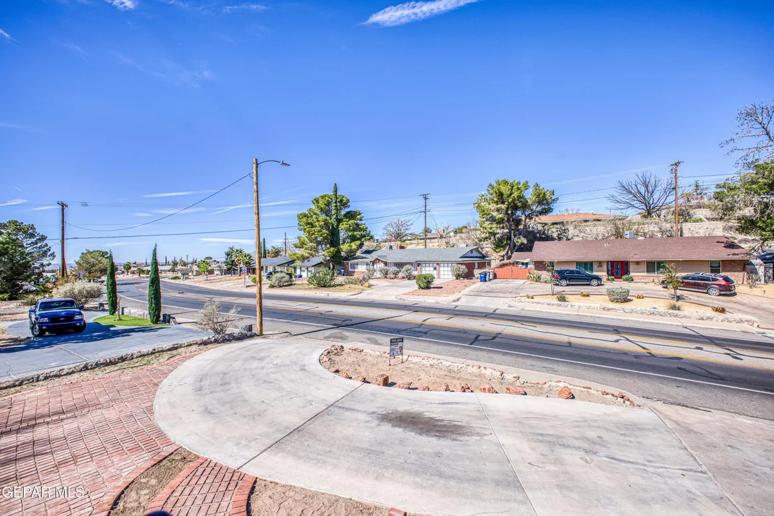 Photo of 6253 WESTWIND Drive