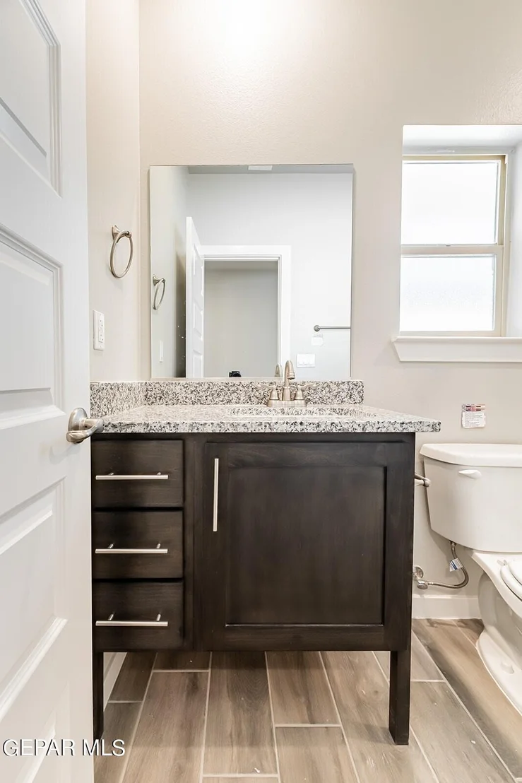 Photo of 15245 Composition Avenue
