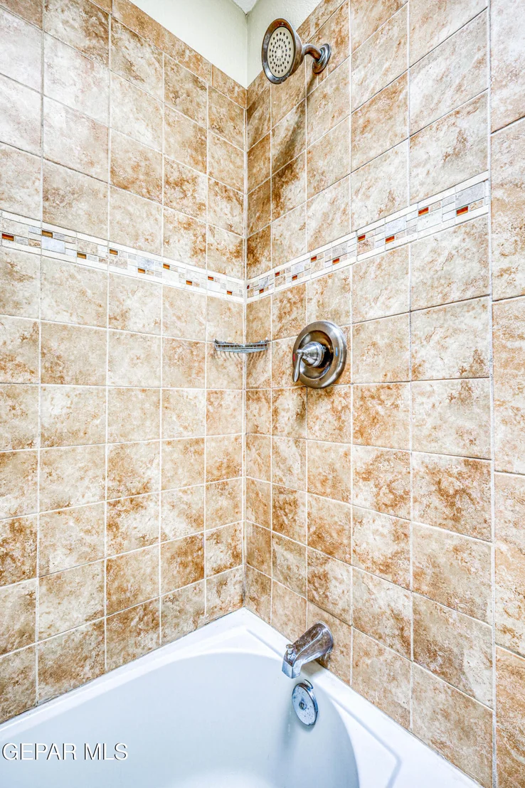 Photo of 665 Orchid Drive