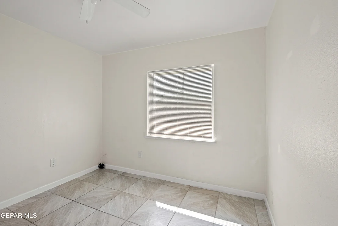 Photo of 408 SYCAMORE Way