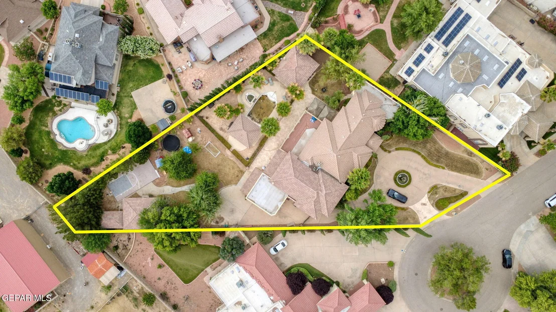 Photo of 609 MEADOW WILLOW Drive