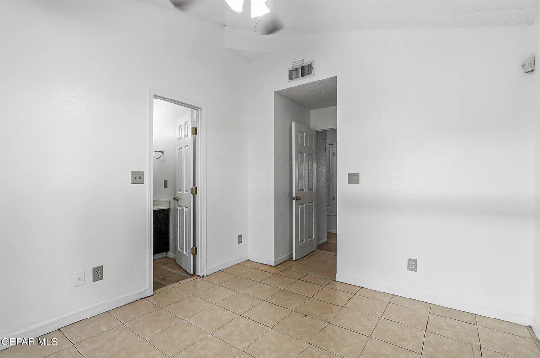 Photo of 5421 GATE RIDGE Circle