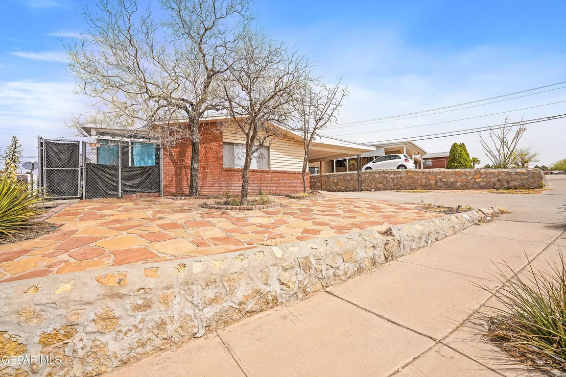 Photo of 7809 Hemlock Street
